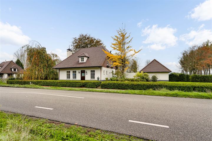 Maarheezerweg 29 in Budel