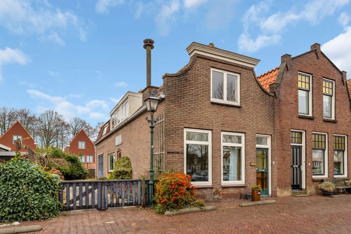 Photo of property Maarland Noordzijde 82, Brielle
