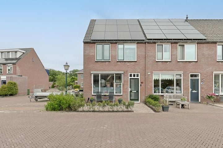 Maarten Bogaardhof 20 in Aarlanderveen