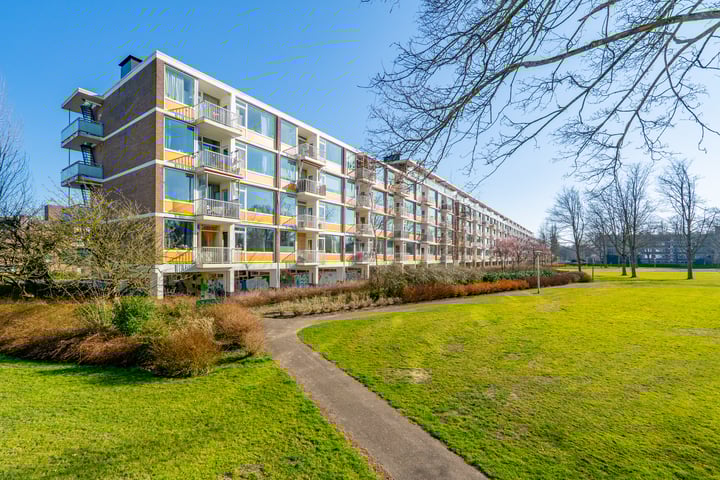 Photo of property Maarten Lutherweg 121, Amstelveen