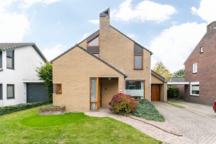Maarweg 21 in Merkelbeek