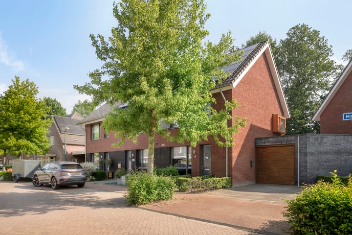 Maasakker 39 in Hooge Mierde