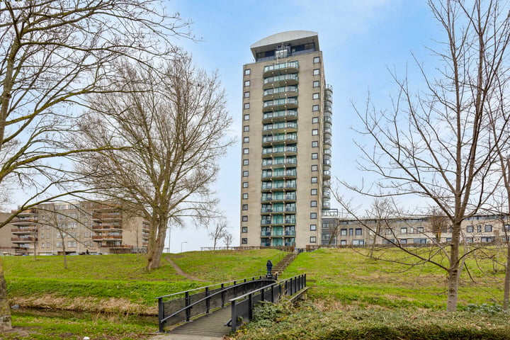 Maasboulevard 123 in Spijkenisse