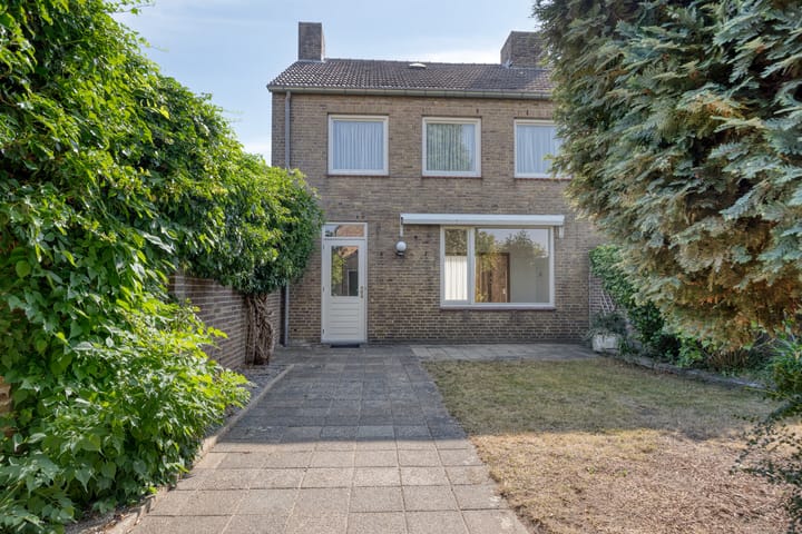 Photo of property Maasbrachterweg 10, Linne
