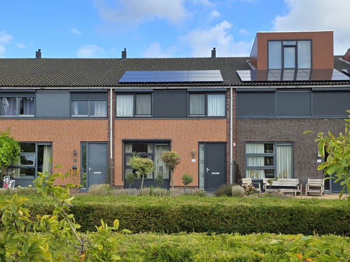 Photo of property Maasdam-akker 32, Barendrecht