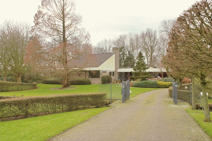 Photo of property Maasdijk 16, Maasdijk