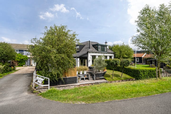 Maasdijk 37 in Maasdijk