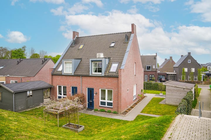 Photo of property Maasdijk 379a, Veen
