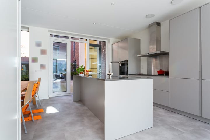 Photo of property Maashaven N.z. 55, Rotterdam