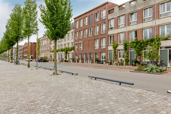 Maashavenkade 157 in Rotterdam