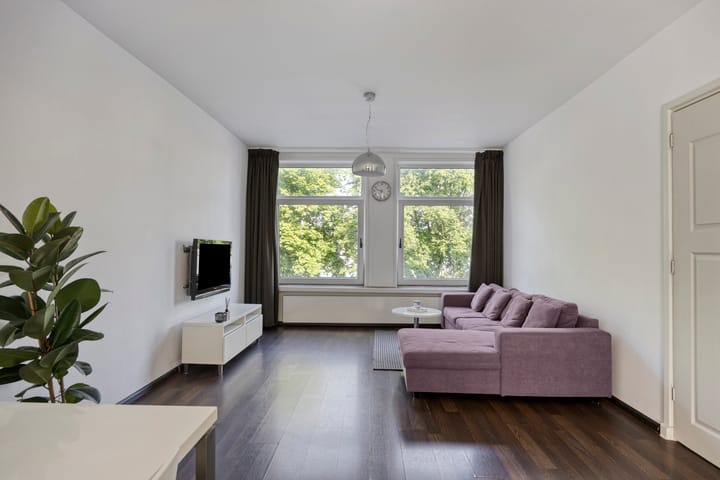 Maaskade 175C in Rotterdam foto