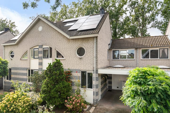 Photo of property Maaskant-erf 48, Dordrecht
