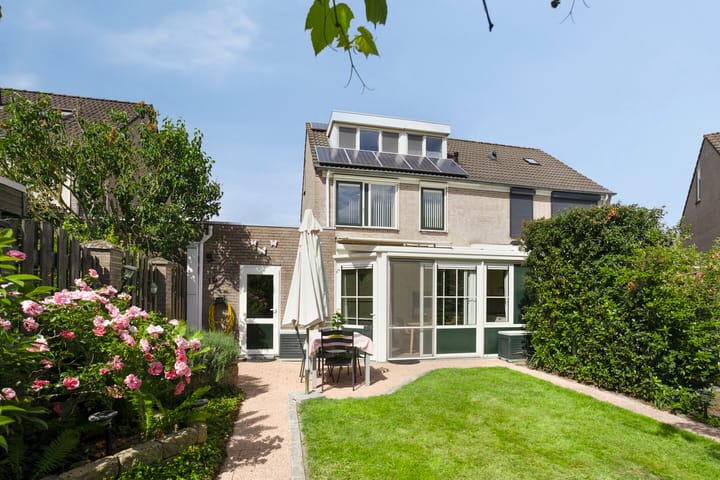 Photo of property Maaslaan 106, Helmond