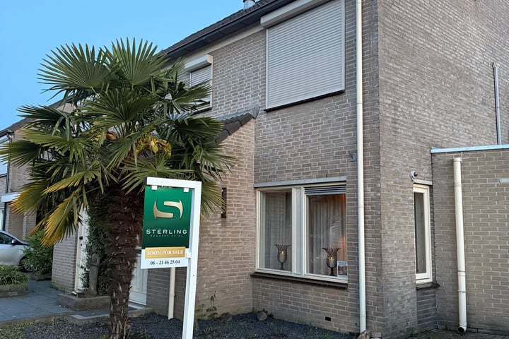 Maaslaan 118 in Helmond
