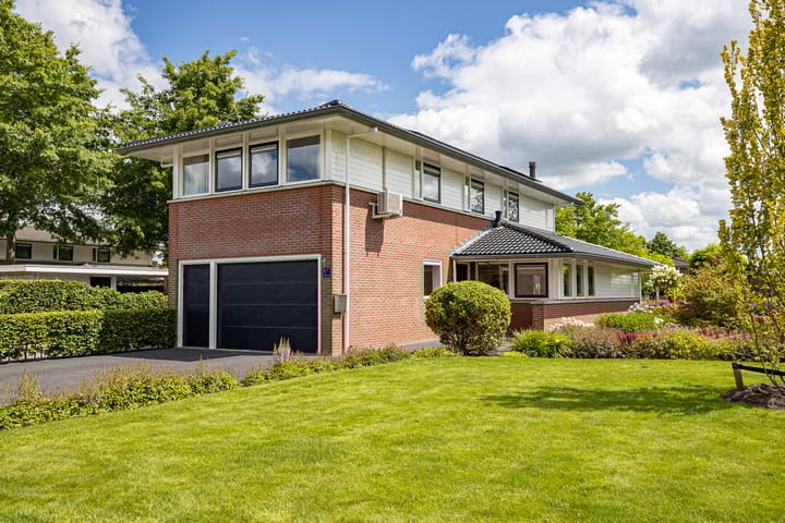 Photo of property Maaslaan 2, Kropswolde