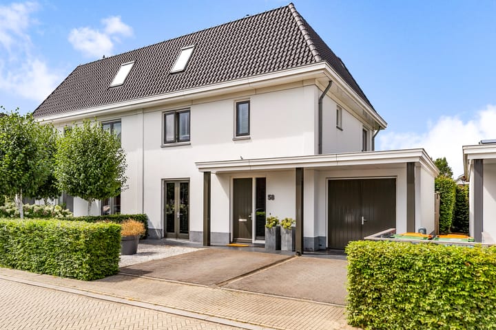 Maaspolder 58 in Houten photo