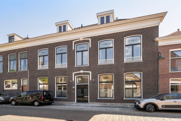 Maassluissedijk 9 in Vlaardingen