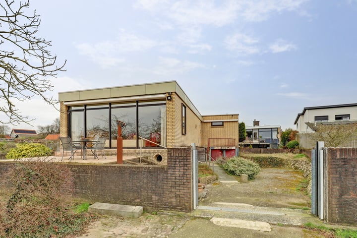 Photo of property Maasstraat 33A, Arcen