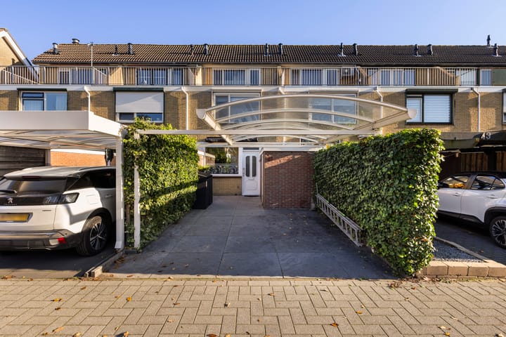 Maasstraat 41 in Rozenburg