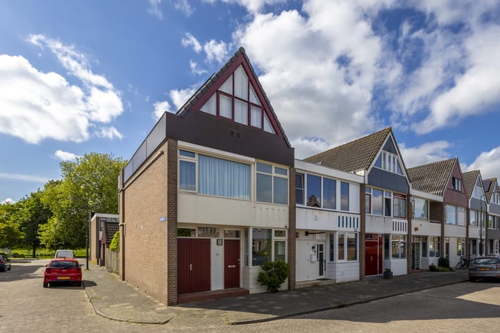 Maasstraat 5 in Hardinxveld-Giessendam