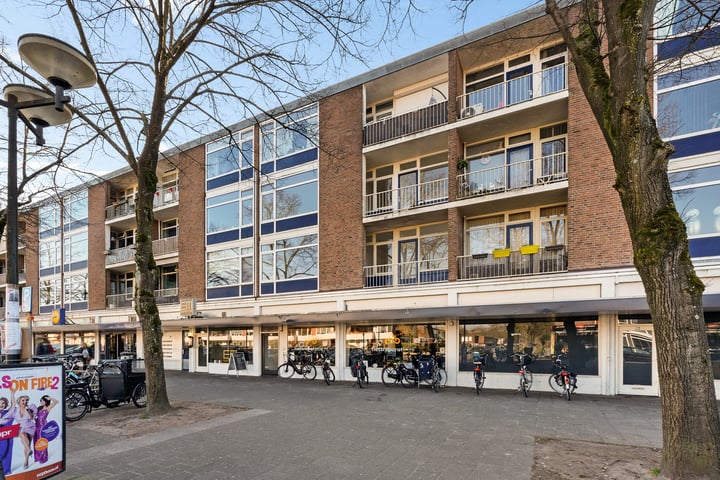 Maasstraat 54 in Apeldoorn