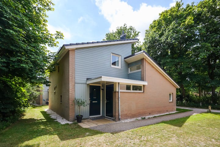 Machiel Vrijenhoeklaan 450-53 in 's-Gravenhage