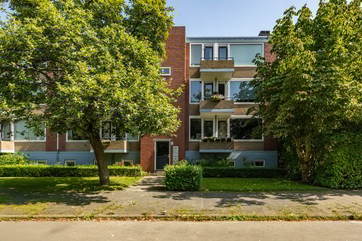 Madame Curiestraat 66 in Groningen photo