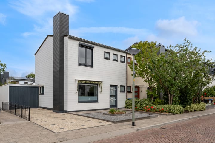 Madoerastraat 123 in Vlaardingen