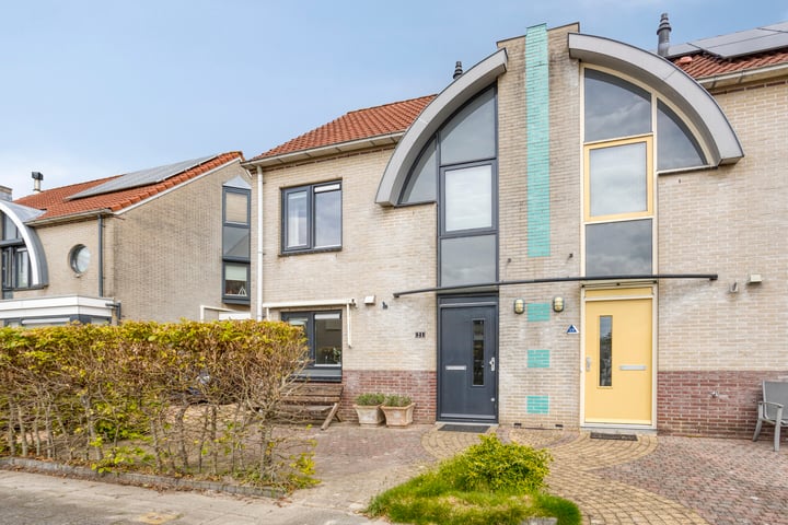 Photo of property Madrigaal 21, Kampen