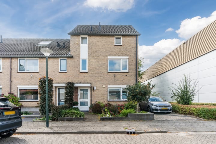 Magalhaesstraat 2 in Geldrop