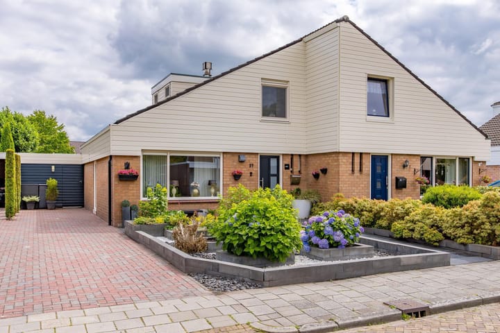 Photo of property Magnoliastraat 37, Musselkanaal