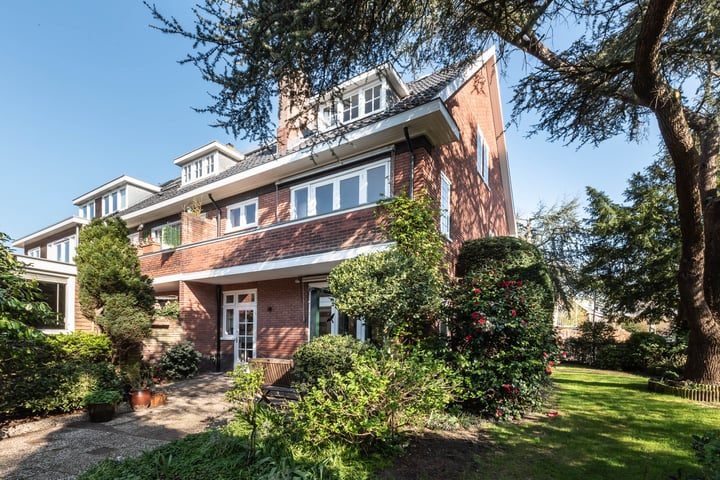 Photo of property Mahlerlaan 8, Heemstede