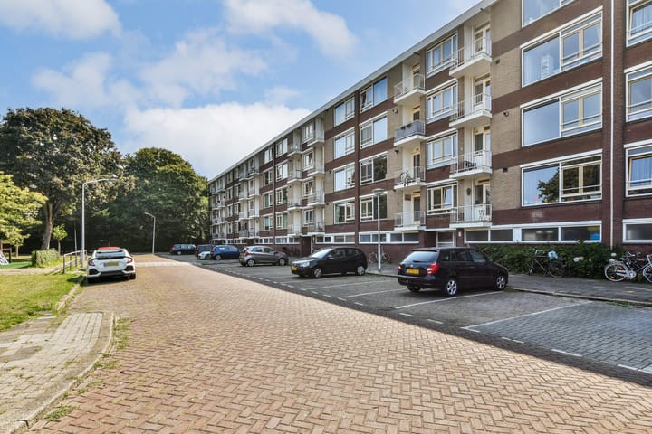 Photo of property Mahlerstraat 50, Leiden