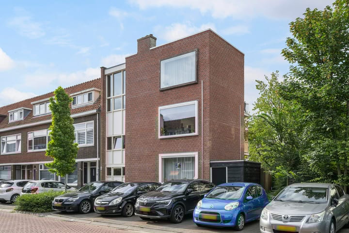 Photo of property Mahlerstraat 81, Vlaardingen
