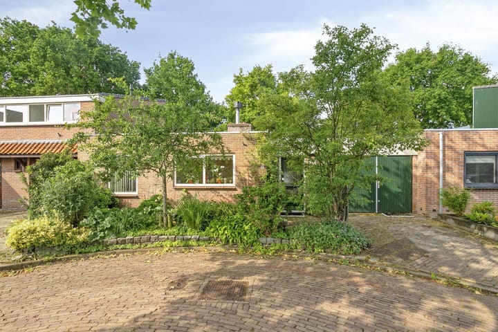 Mahonialaan 10 in Heerhugowaard