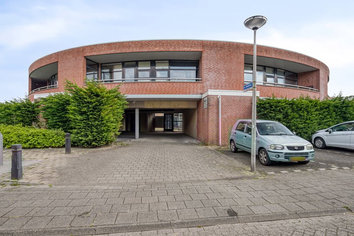 Maïsberg 162 in Roosendaal