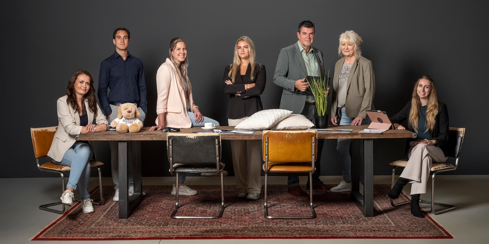 Mannschaftsfoto von Maison Makelaars Peel en Maas - Horst aan de Maas