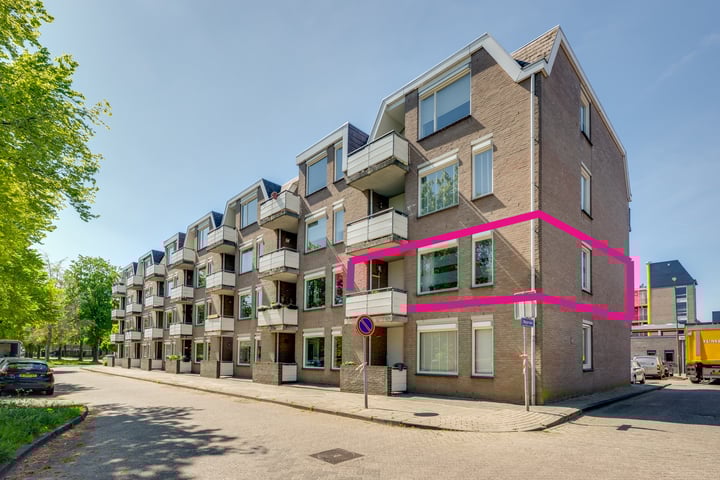 Majoraan 27 in Oisterwijk