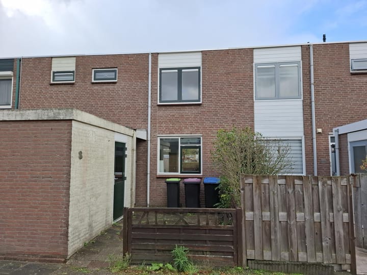 Majoraandonk 8 dans Spijkenisse photo