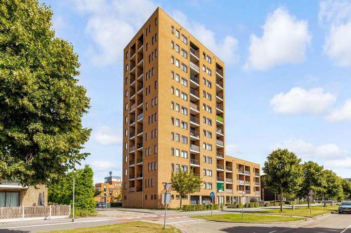 Makassarhof 52 in Almere foto