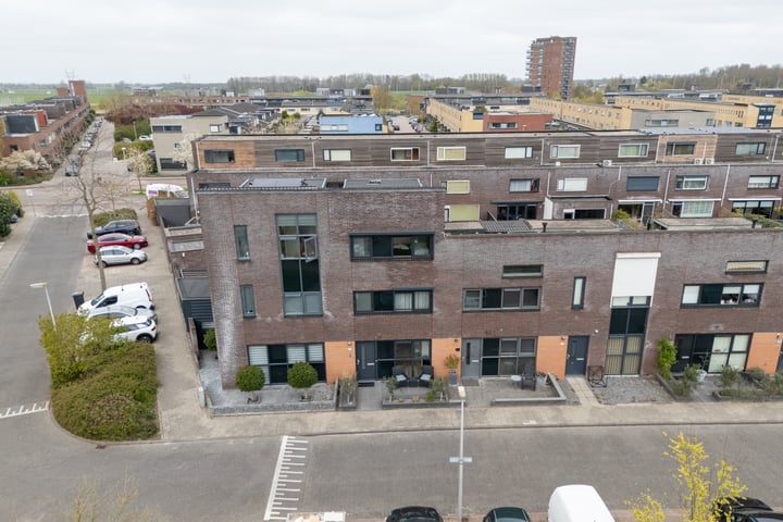 Photo of property Mambostraat 130, Purmerend