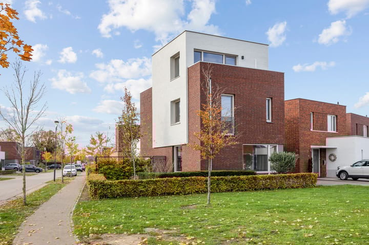 Photo of property Mandenmakerstraat 28, Echt