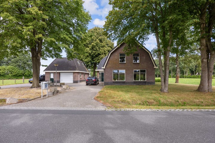 Photo of property Mandewyk 37, Bakkeveen