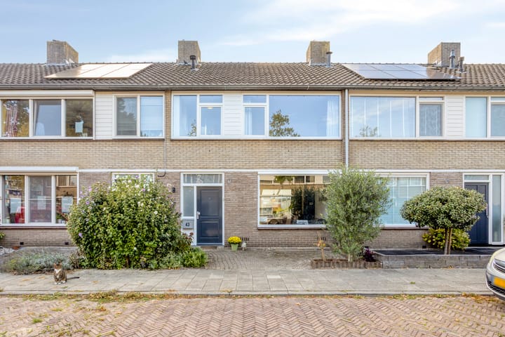 Manhuisveld 43 in Breda