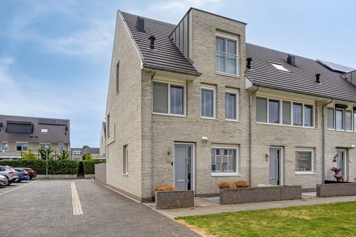 Photo of property Manteletruwe 10, Maastricht