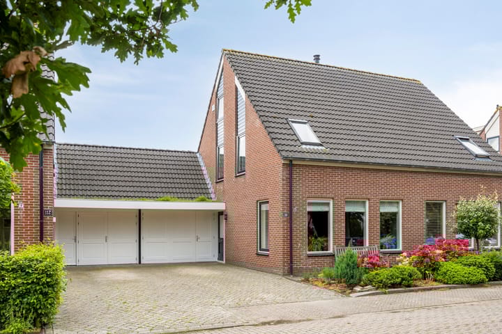 Photo of property Manusveert 110, Tuitjenhorn