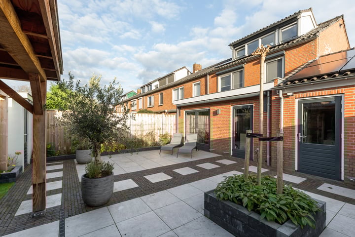 Marconistraat 12 in Huizen