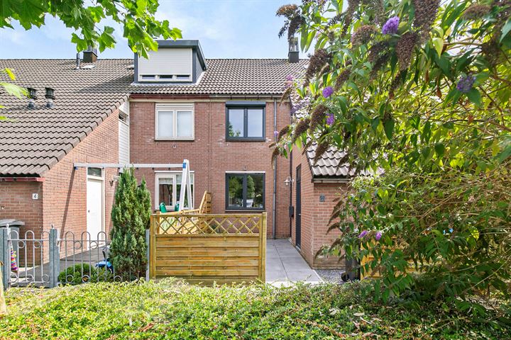 Photo of property Marconistraat 5, Kudelstaart