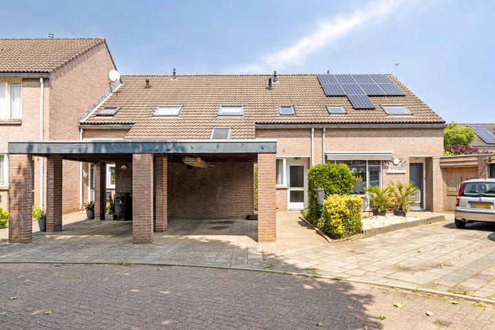 Maretakhof 21 in Roermond