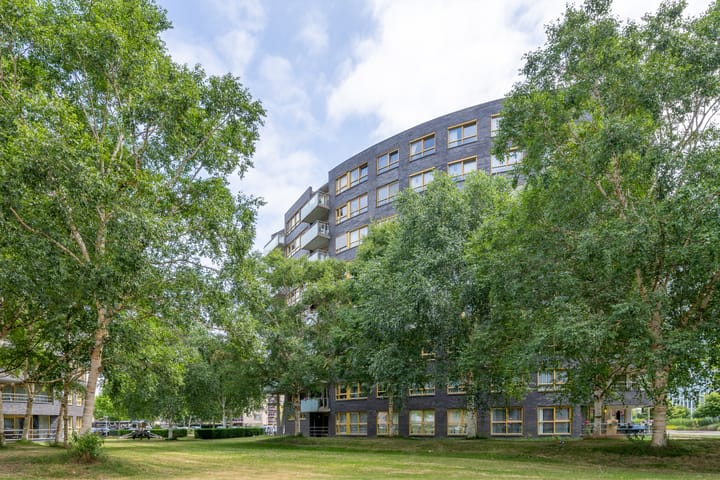 Photo of property Marga Klompéhof 90, Almere